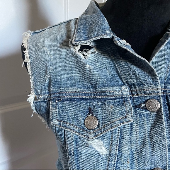 Rag & Bone/Jean Light Blue Cut Off Distressed Denim Vest EUC Size Extra Small - Picture 9 of 12